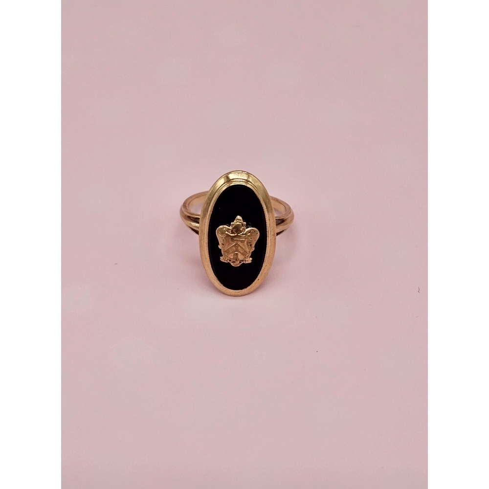 10k Black Oval Signet Ring